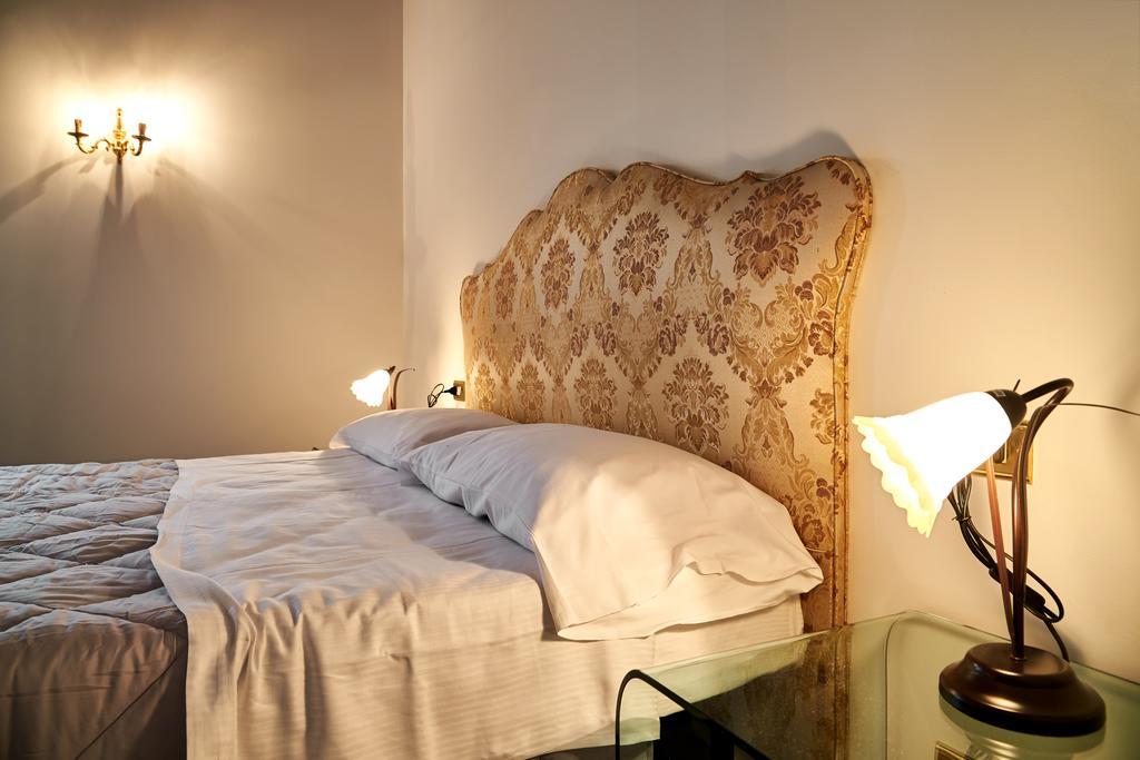 P&P Piazza Bergamo Apartment Bagian luar foto