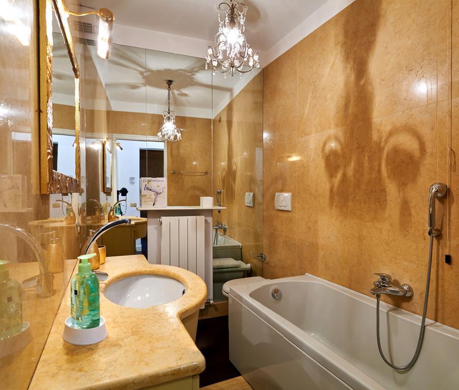 P&P Piazza Bergamo Apartment Bagian luar foto