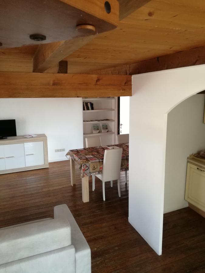 P&P Piazza Bergamo Apartment Bagian luar foto